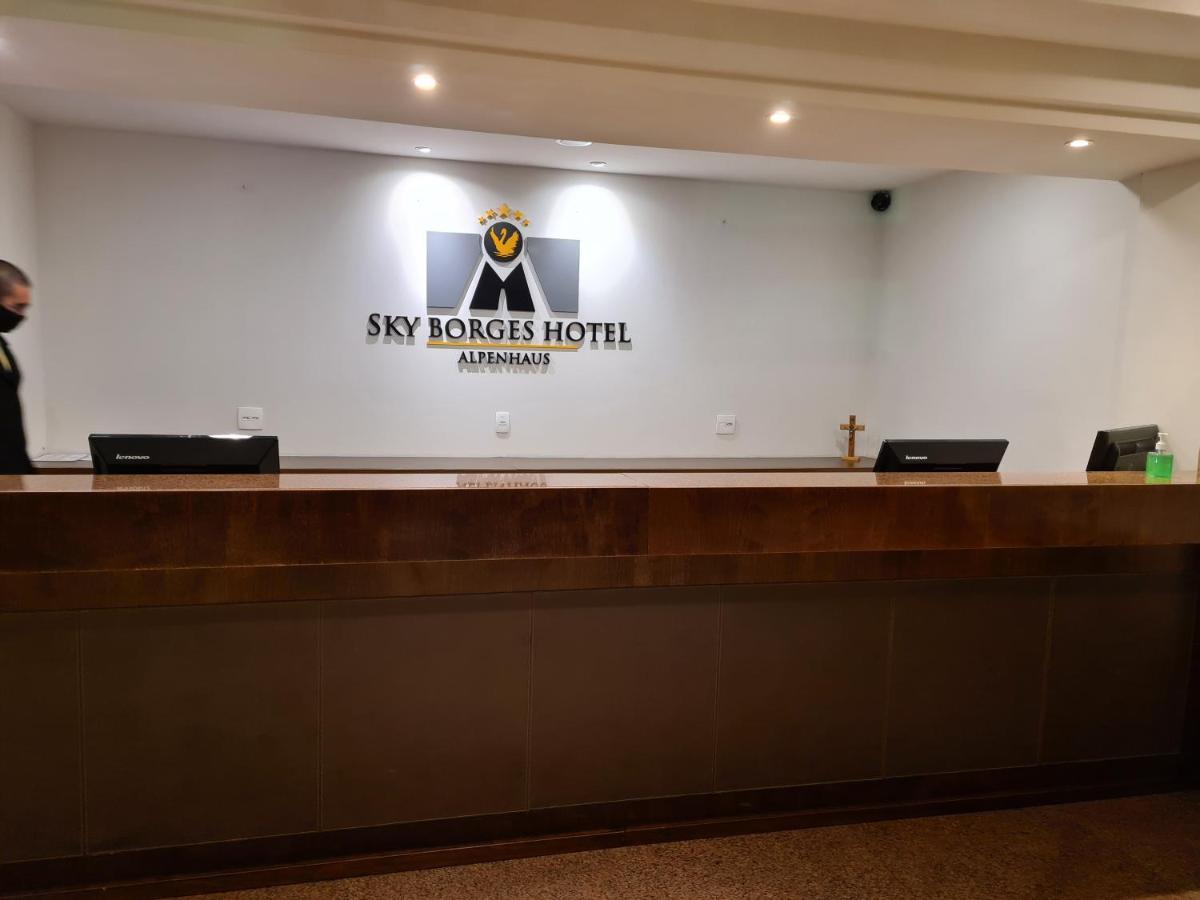 Sky Borges Hotel Alpenhaus - גראמדו מראה חיצוני תמונה