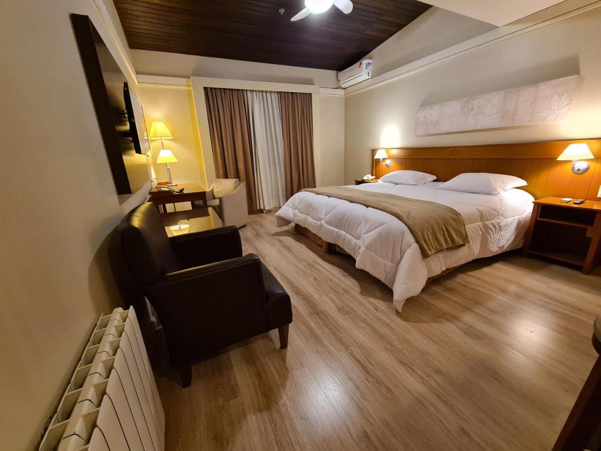 Sky Borges Hotel Alpenhaus - גראמדו מראה חיצוני תמונה