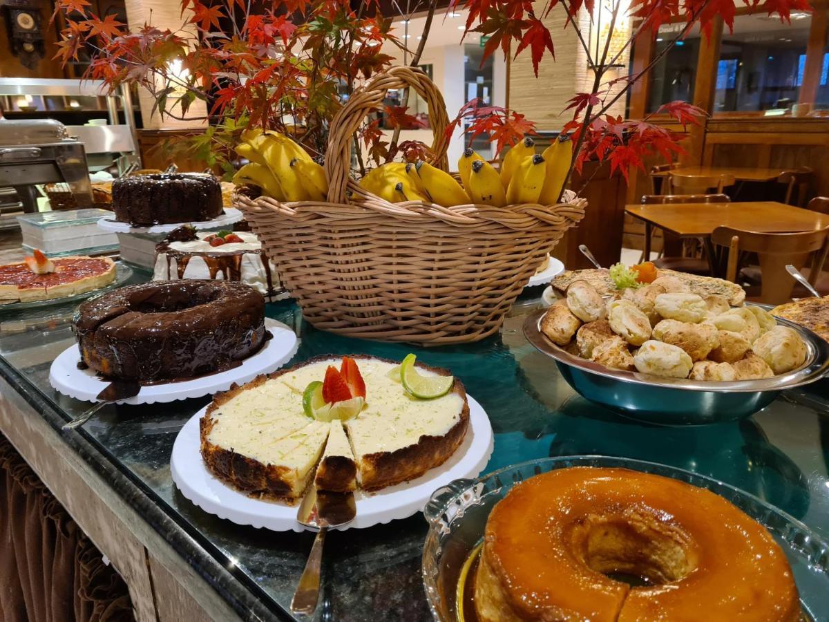 Sky Borges Hotel Alpenhaus - גראמדו מראה חיצוני תמונה