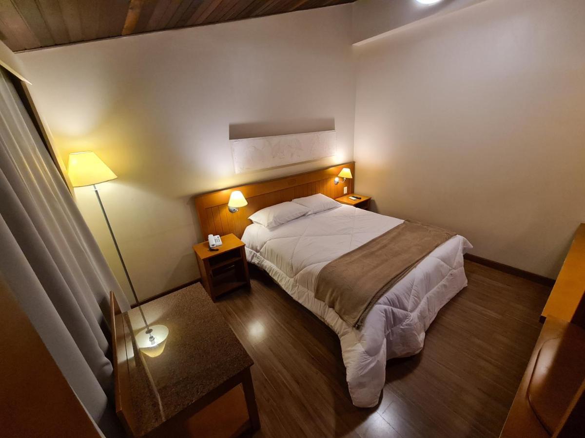 Sky Borges Hotel Alpenhaus - גראמדו מראה חיצוני תמונה
