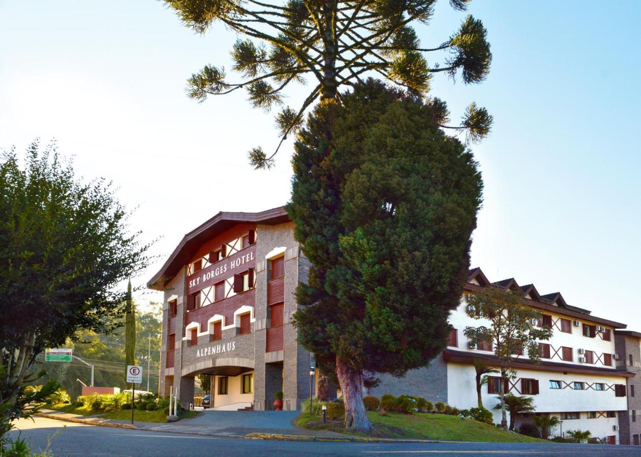 Sky Borges Hotel Alpenhaus - גראמדו מראה חיצוני תמונה