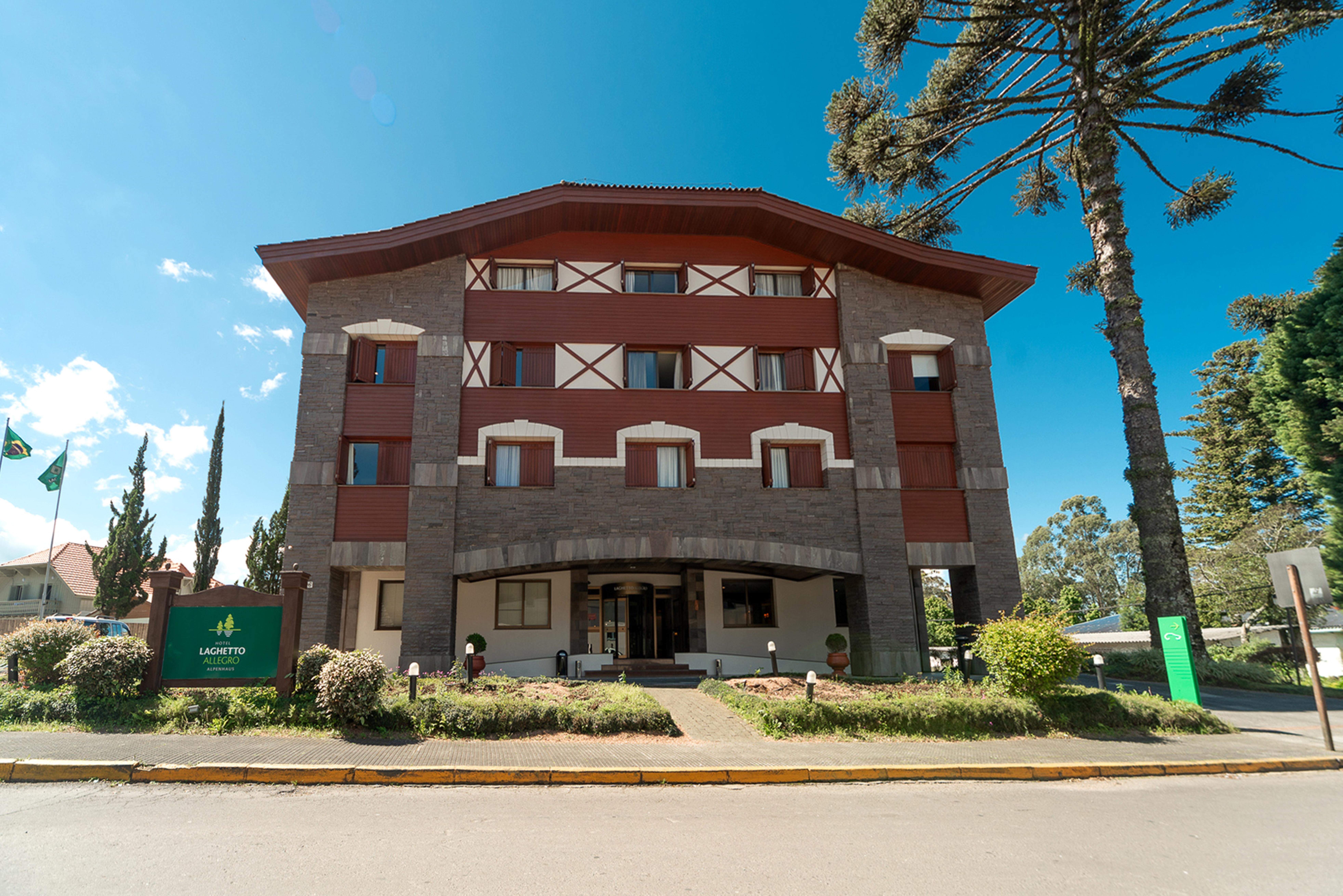 Sky Borges Hotel Alpenhaus - גראמדו מראה חיצוני תמונה