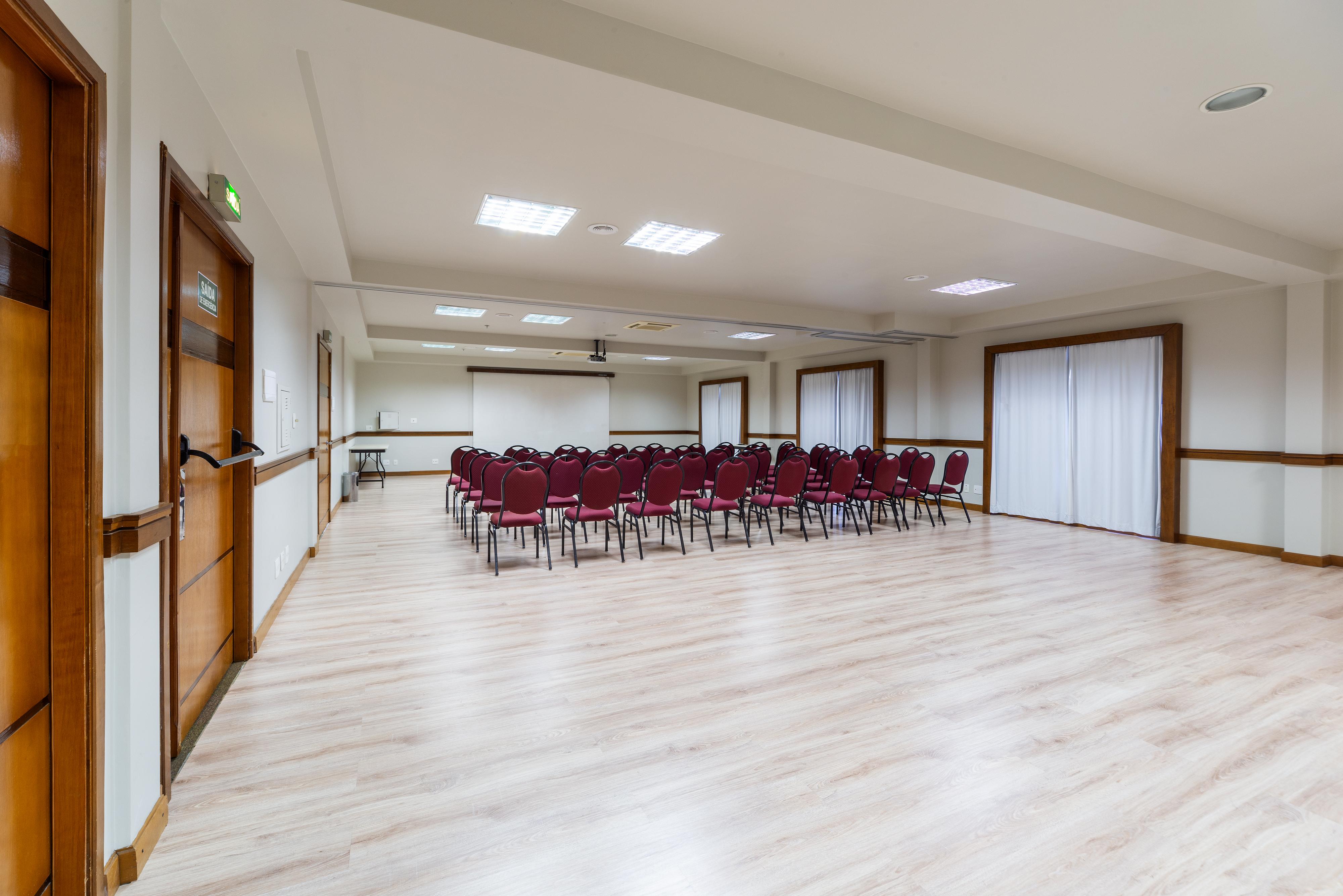 Sky Borges Hotel Alpenhaus - גראמדו מראה חיצוני תמונה